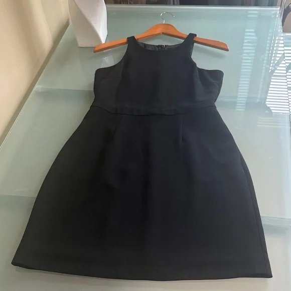 J. Crew Dress J. Crew Black Sheath Dress in Premium Crepe Size 4 - Picture 3 of 8